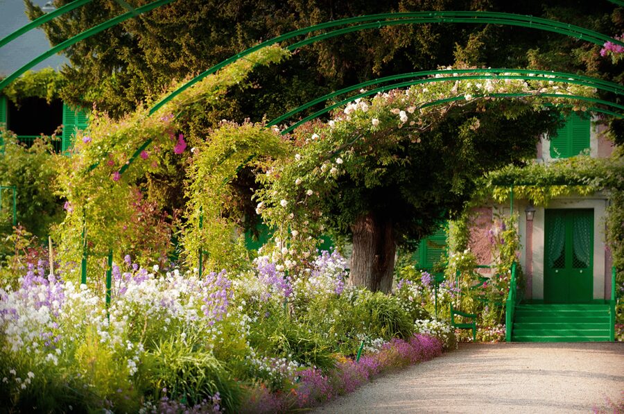 Giverny: Monet's House & Gardens Private Guided Tour +Ticket - Key highlights you can plan around