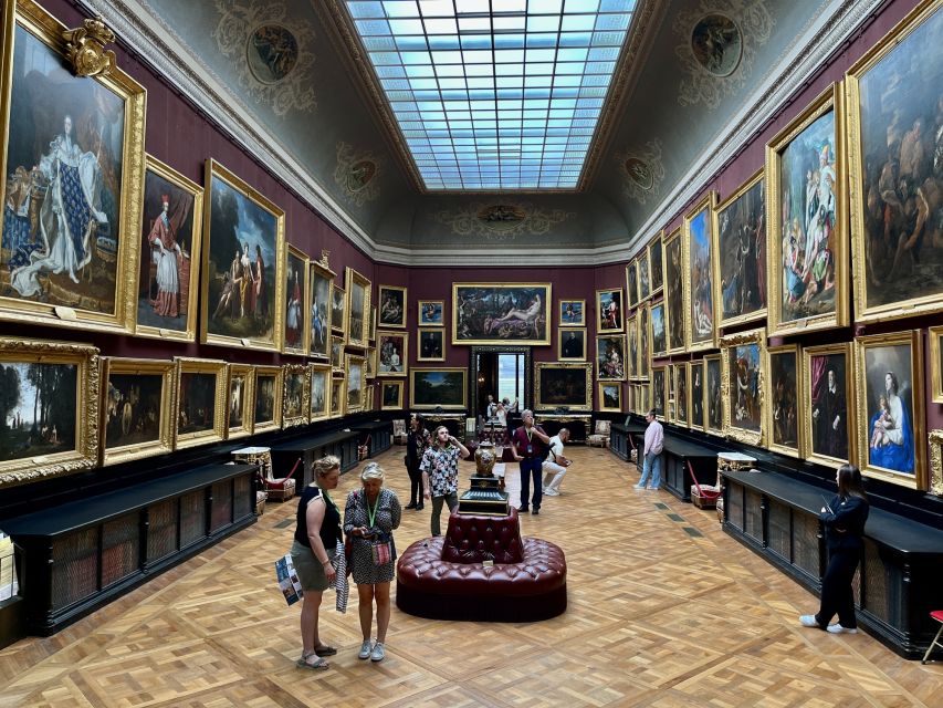 Great Stables of Prince de Conde & Palace Chantilly - Chantilly gardens and grounds: pretty, but keep your time for the real stars