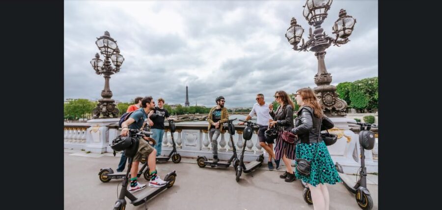 Guided Electric Scooter Tour of Paris - FAQ