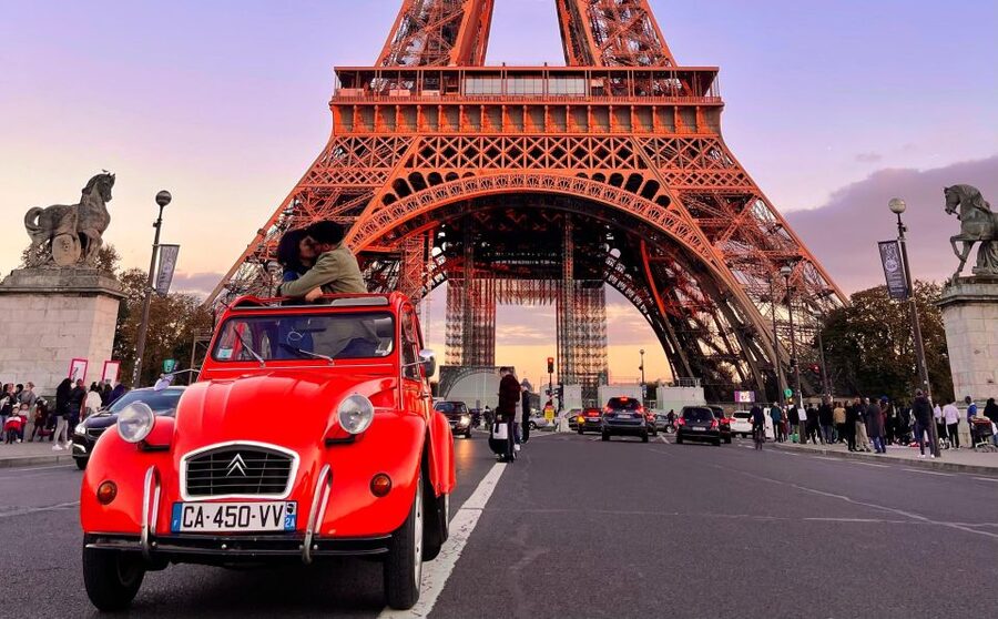 Guided Tour of Paris in Citroën 2CV - Music in the Car, and Why It Changes the Mood