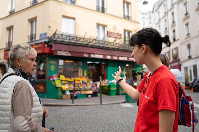 Hidden Montmartre: Paris' Secret Streets Walking Tour - Stop 5: Montmartre vineyards and Le Lapin Agile’s legend