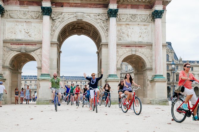 Highlights of Paris Bike Tour w/ a Local Guide (English or Dutch) - Stop-by-stop: what you’ll see and why each pause is worth it