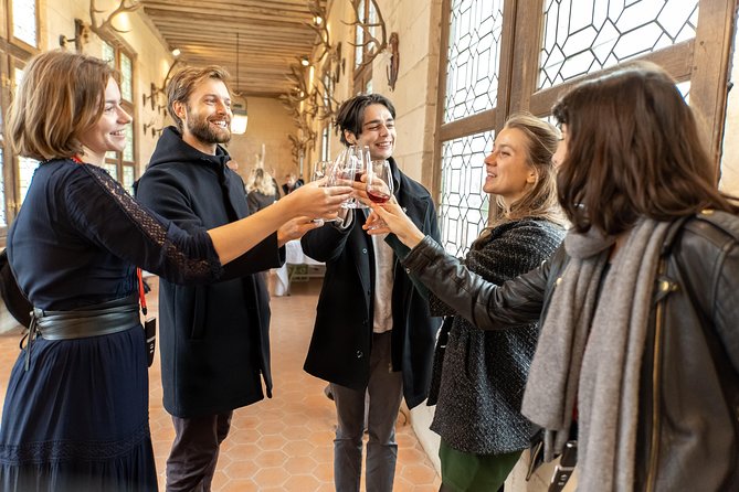 Loire Valley Castles Trip with Chenonceau and Chambord from Paris - Coach ride reality, comfort notes, and where the day can feel long