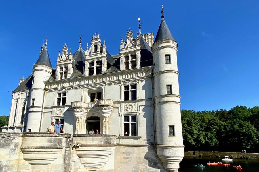 Loire Valley Royal Castles Small Group Day Trip from Paris - Key points worth your attention