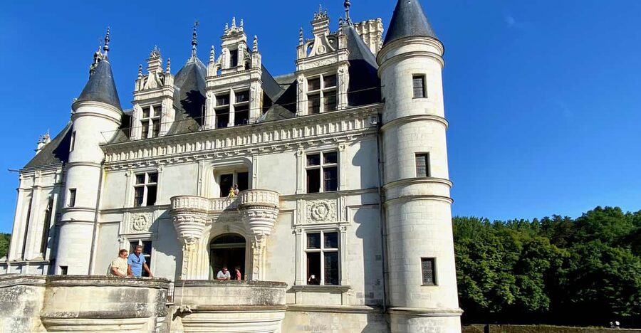 Loire Valley Royal Castles Small Group Day Trip from Paris - Price and value: what you’re paying for at $324 per person