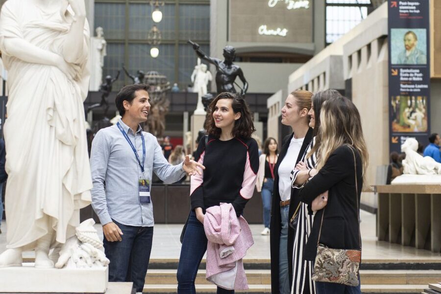 Louvre and Musée d'Orsay with Reserved Entry Ticket - Key things that make this Louvre and Orsay tour work