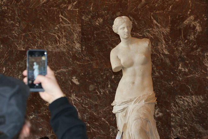 Louvre Museum Access Guided Tour with Mona Lisa - The Crown Jewels in Galerie d’Apollon: A Royal Palace Bonus