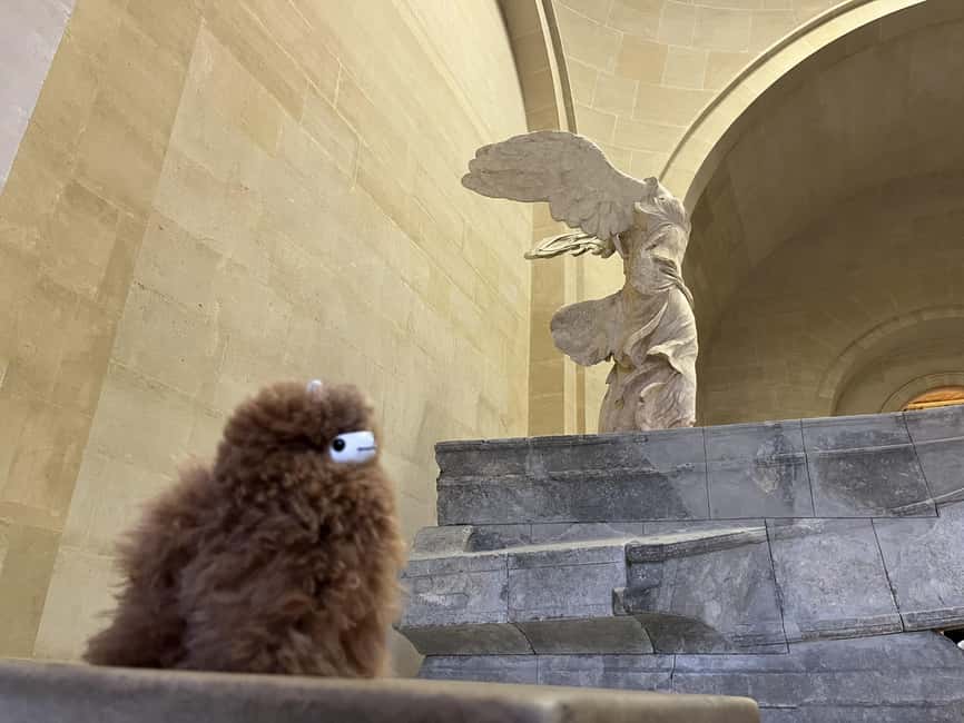 Louvre Museum Entry Ticket and Private Guided Tour - The real value: stories about Caravaggio, Veronese, Leonardo, and Botticelli