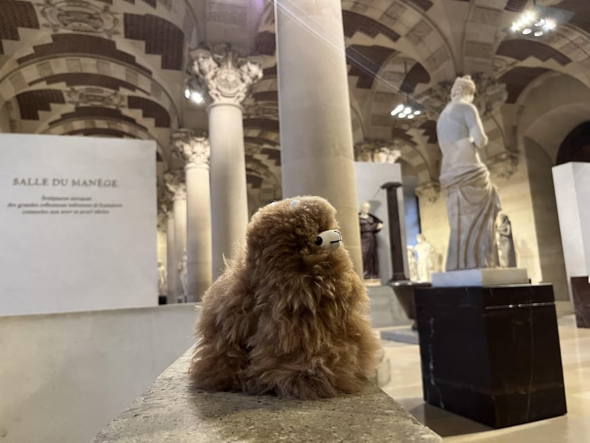 Louvre Museum Entry Ticket and Private Guided Tour - What guides do best during a 3-hour Louvre tour