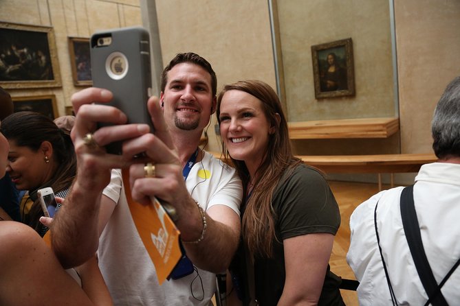 Louvre Museum Masterpieces Guided Tour with Access - The 3-hour highlights route: Mona Lisa, Venus de Milo, and the rest of the heavy hitters