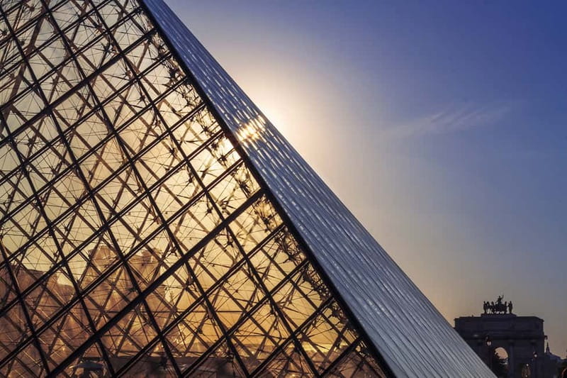 Louvre Museum: Mona Lisa Without the Crowds Last Entry Tour - Key things that make this tour worth your time