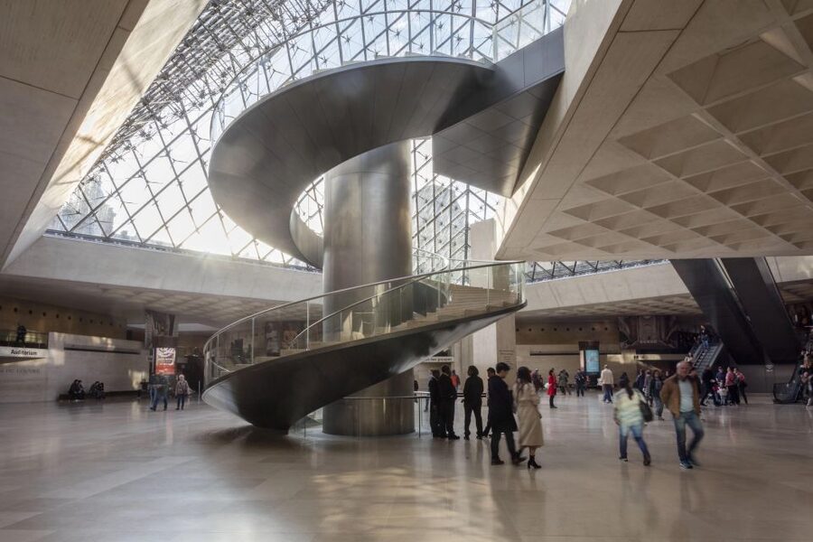 Magnificent tour of the Louvre + Mona Lisa pass - The 30-minute guided run: Mona Lisa first, then the museum’s greatest hits