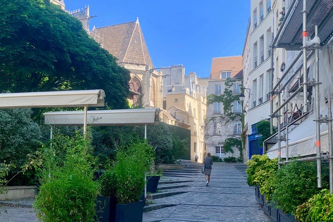 Marais Tour With a Local - Group size, guide personality, and why the pace feels personal