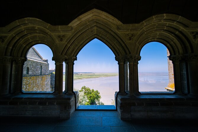 Mont Saint Michel Day Trip from Paris with English Speaking Guide - What the guide does best, and why English matters