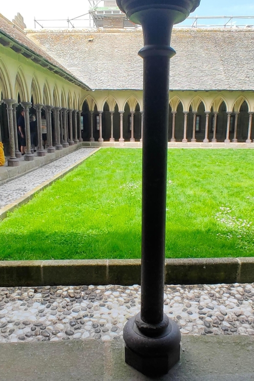 Mont-Saint-Michel: Private Guided Tour with Abbey Entrance - Key Things That Make This Tour Worth Your Time
