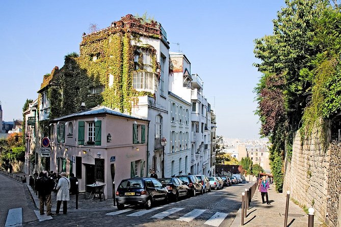 Montmartre Hidden Gems and Scenic Highlights Walking Tour - The Pink House Cafe and a Photo-Ready Rest Spot