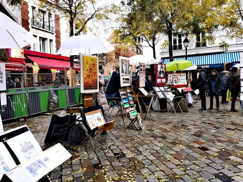 Montmartre : private family tour - How the route flows, from Saint-Pierre up toward Sacre-Coeur