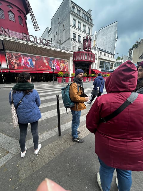 Montmartre Walking Tour: A Journey Through Art and History - The secret stop, why the route matters, and how you avoid the worst crowd traps