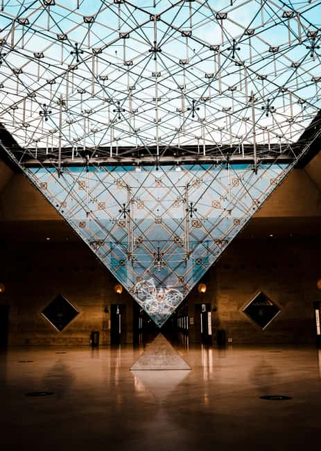 Night at the Louvre Museum: 6-people Max Guided Exploration - Why an Evening Louvre Feels Different Than Daytime
