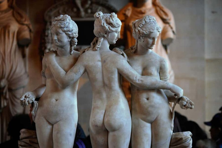 Night at the Louvre Museum: 6-people Max Guided Exploration - Price and Value: Is $181 Per Person a Good Deal?