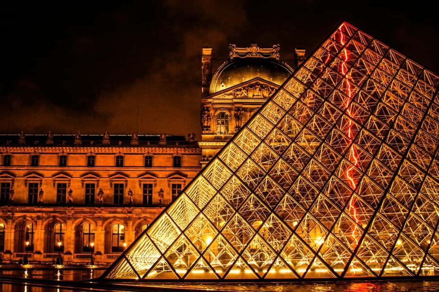 Night at the Louvre Museum: 6-people Max Guided Exploration - Small-Group Size and 2-Hour Pace, What You Really Get