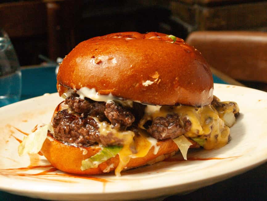 No Diet Club - A selection of the best burgers in Paris ! - Price and value: is $53 fair for six burger stops?