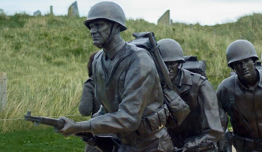 Normandy: Explore The Historical sites of D-Day - Why this D-Day route from Caen or Bayeux makes sense