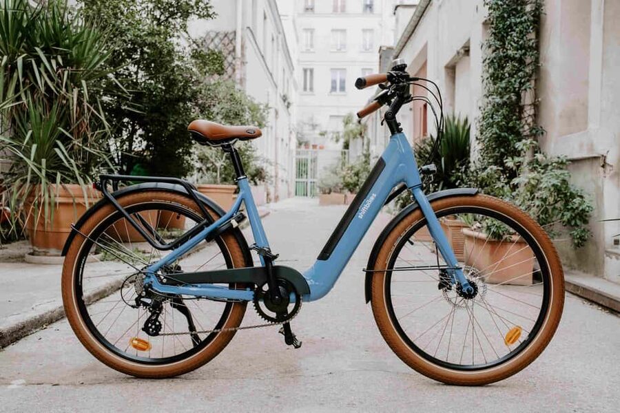 Onebike: Electric Bike Rental in the in the heart the Paris - Central Paris Pickup at The Blue Store (37 Avenue Parmentier)