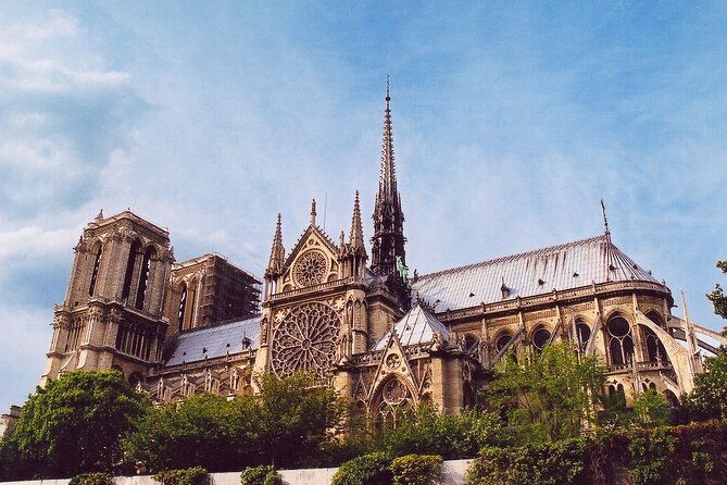 Outdoor Notre-Dame walking Tour with Sainte-Chapelle Entry - Eglise Saint-Séverin: Where the Tour Slows Down Just Enough