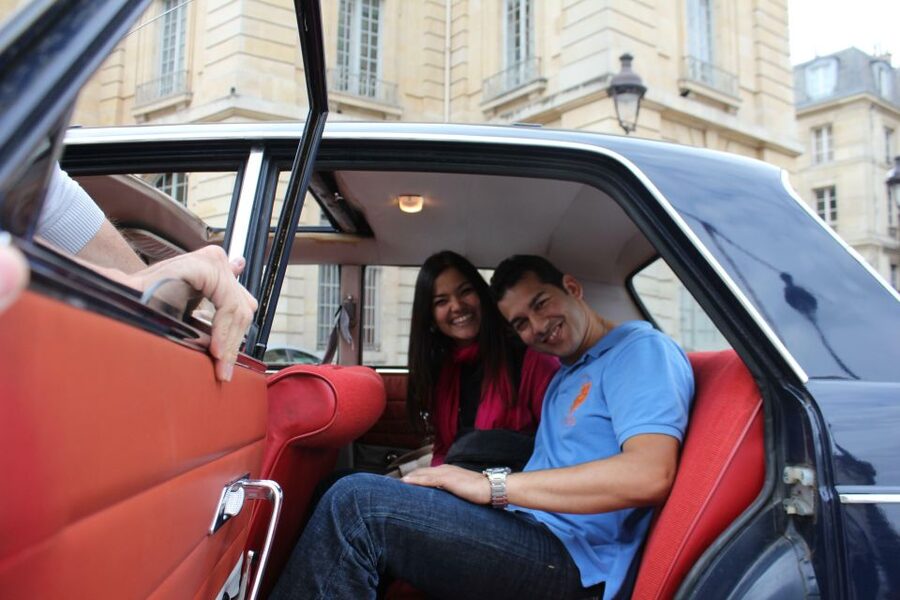 Paris: 1.5-Hour Vintage Car Night Tour - Notre Dame, Île de la Cité, and Île Saint-Louis: Closing In on the Classic Icons