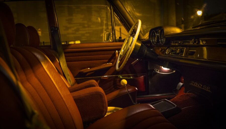 Paris: 2.5-Hour Guided Vintage Car Tour and Wine Tasting - The 2.5-hour route: how the timing works in real life