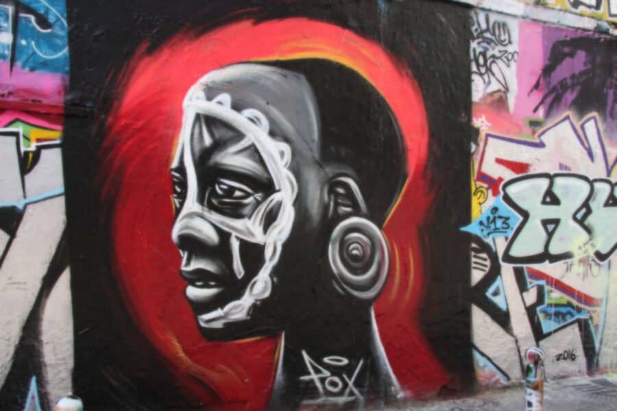 Paris: 2-Hour Street Art Tour - What you will see: fresco walls, mosaic tiles, and street art that changes daily