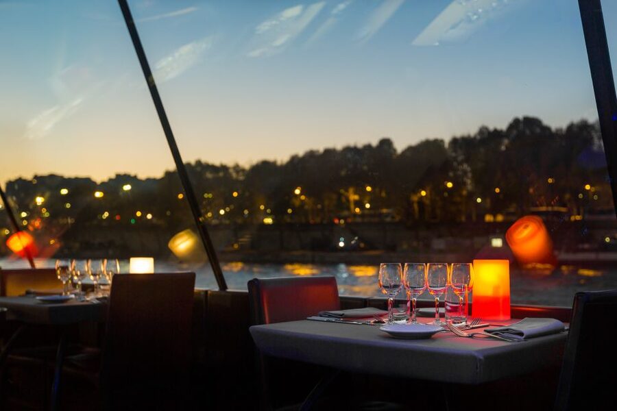 Paris: 3-Course-Dinner Cruise with Wine on the Seine River - Price and value: is $116 for 75 minutes a fair deal?