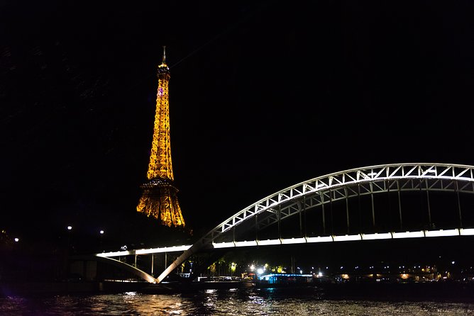 Paris 3-Courses Gourmet Dinner Seine River Cruise with Champagne - What the 3-Course Dinner Means for Your Night (and What It Might Not)