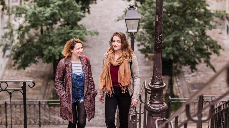 Paris: 3-Hour Private Tour from Champs Élysées to Montmartre - How the local-guide match shapes your day