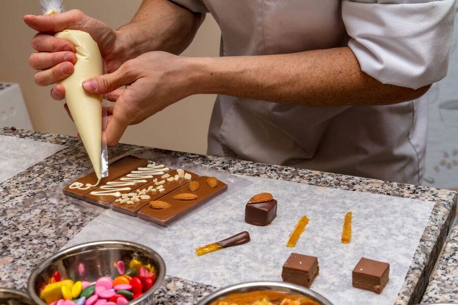 Paris: 45-minute Chocolate Making Workshop at Choco-Story - Finding the museum and staying on time on Boulevard de Bonne Nouvelle
