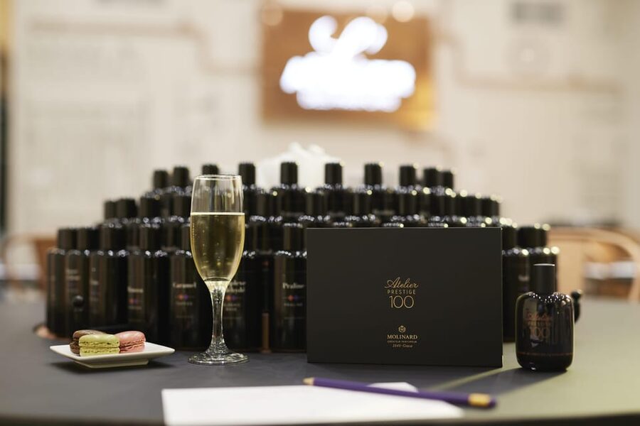 Paris 6 : Private Perfume Workshop 2 Hours - MOLINARD in Paris 6: why this workshop feels like a real Paris specialty