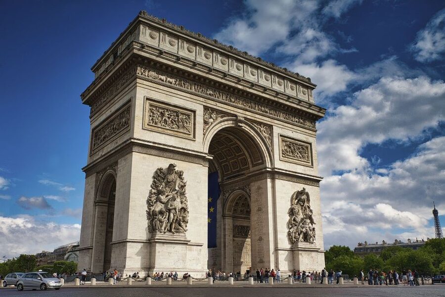 Paris: Arc de Triomphe Entry and Walking Tour - Petit Palais Stop: A Photo Break With Real Paris Scale
