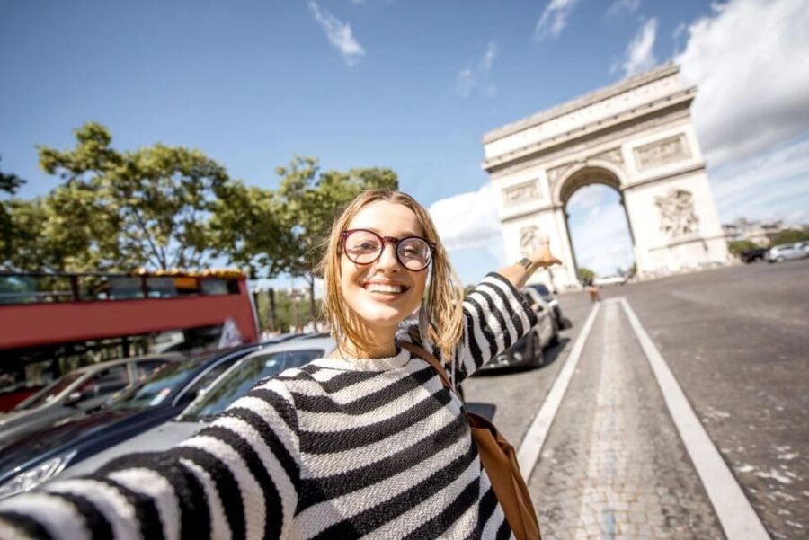 Paris: Arc de Triomphe Entry with Seine Cruise - How I would schedule this 3-hour Paris combo