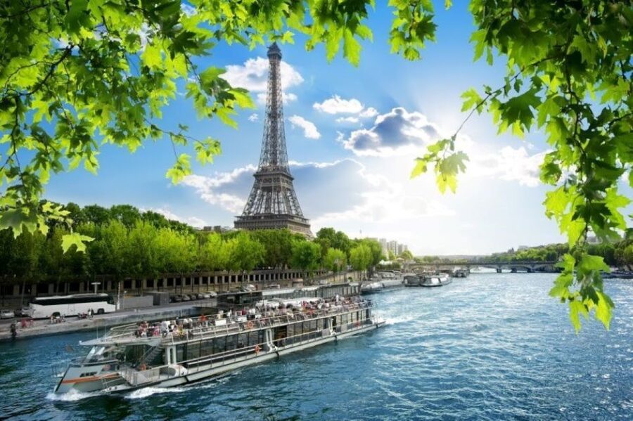 Paris: Army Museum Ticket and Seine River Cruise Combo - Start with Napoleon’s tomb, then work outward