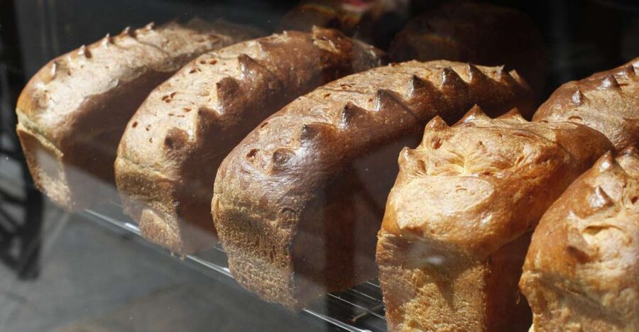 Paris: Behind the Scenes Bakery Tour with Breakfast - Meeting Miss Manon in Le Marais, and what to wear