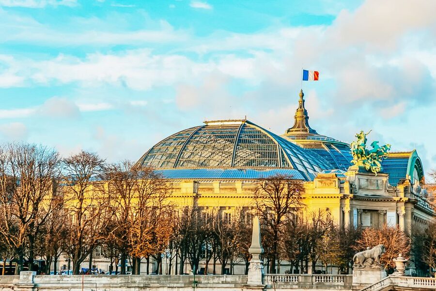 Paris: Big Bus Hop-On Hop-Off Tour with Optional Cruise - Eiffel Tower route: when the views do the work