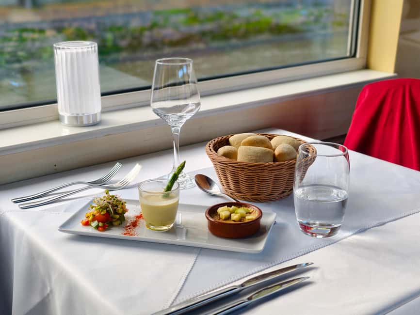 Paris : Bistronomic early dinner cruise - Where You Meet, and How to Find the Boat Without Stress