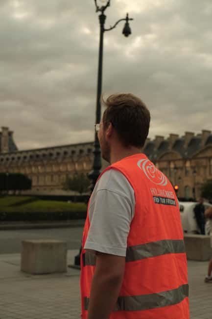 Paris By Night: 3-Hour Guided Bike Tour - Opéra to Place Vendôme, the “City of Love” lights you can actually ride toward