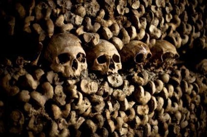 Paris Catacombs Tour - Why the Paris Catacombs Story Works So Well Underground