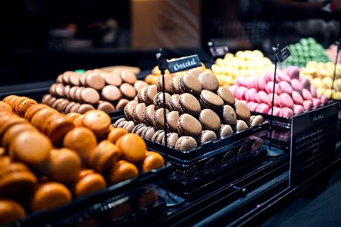 Paris Chocolate, Macaron & Pastry Food Tour: 10 Gourmet Tastings - What the 10 gourmet tastings really means for your appetite
