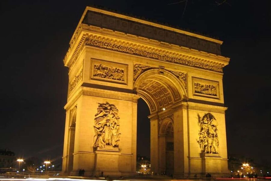 Paris: City By Night Tour - Why this Paris night tour feels different from a bus