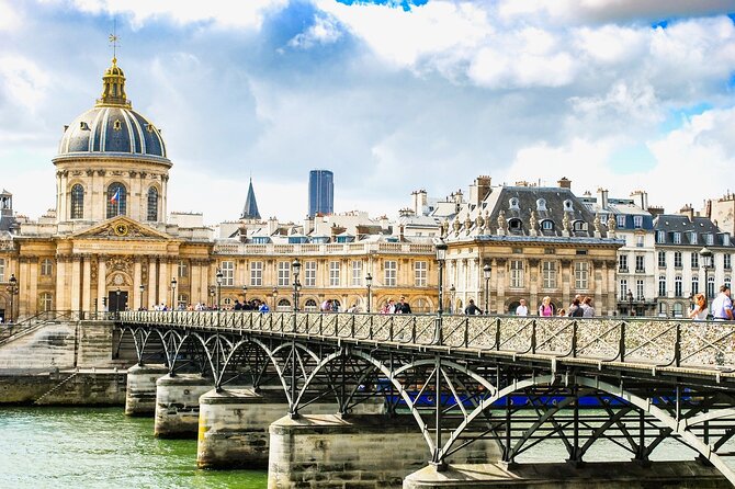 Paris City Center Free Walking Tour (Tip-Based) - Stop 3: Fontaine Saint-Michel and Paris reconstruction-era changes