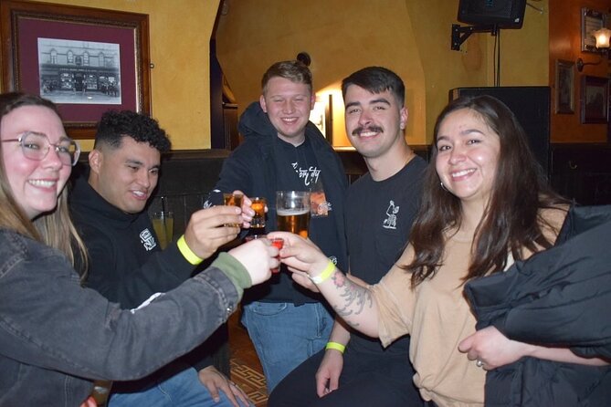 Paris: City Center Guided Pub Crawl with Shots & Club Entry - The club finish at Café Oz Châtelet and VIP-style entry