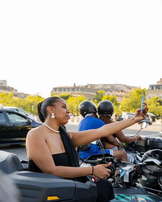 Paris: City Highlights Guided Quad Tour - Meeting point reality check, what to do so you do not lose time